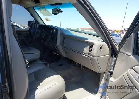 2003 Chevrolet Silverado 2500Hd Ls z USA, uszkodzony, nr VIN 1GCHK23193F132611